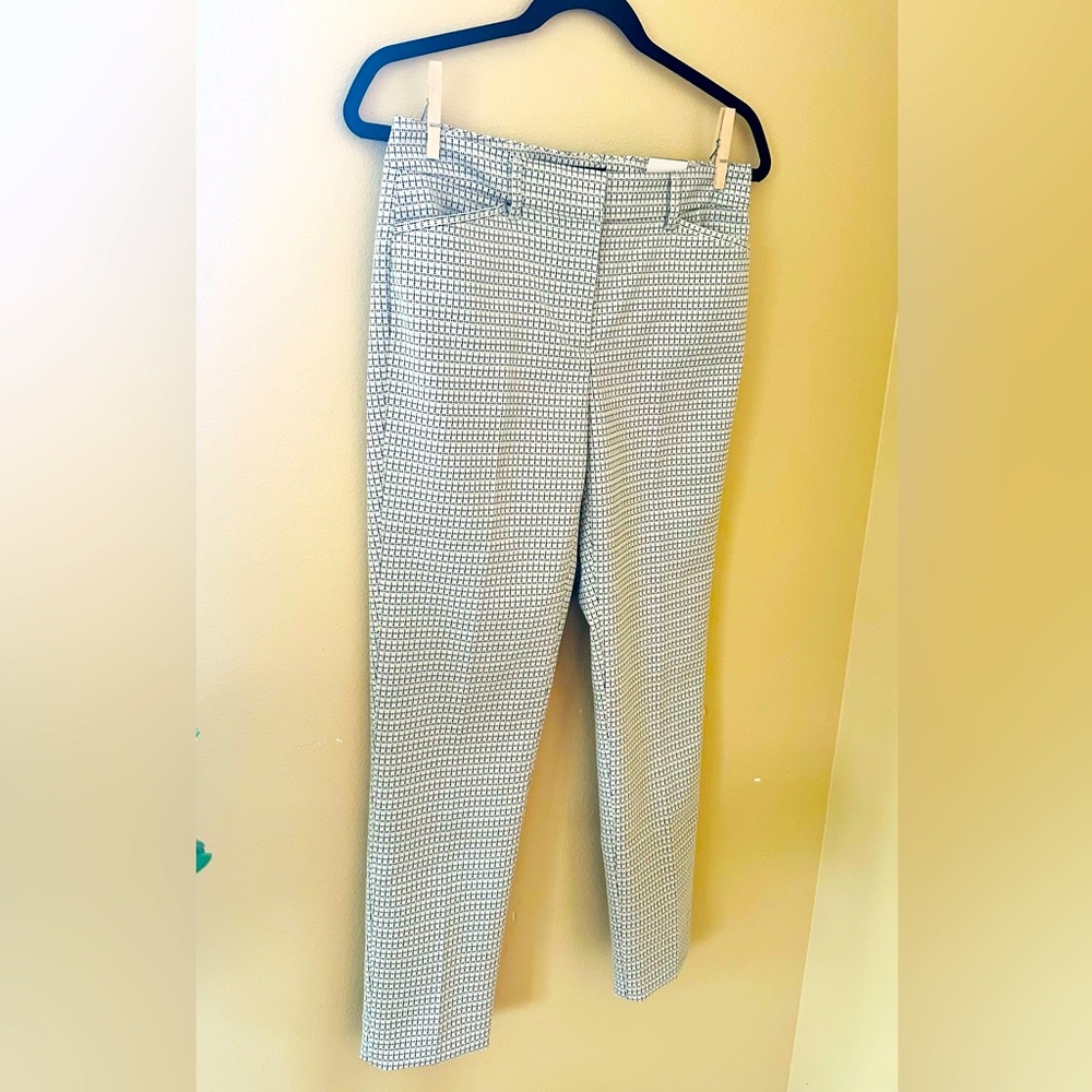 The slim ankle dress pants made of 60%polyester 36%cotton 4%spandex